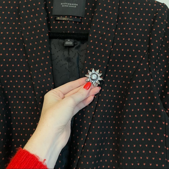 SCOTCH & SODA Tailored Stretch Jacquard Blazer in Black/Red Star - Picture 7 of 9